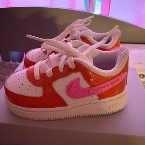 Kids' Pink and Orange Air Force 1’s